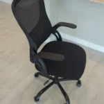 FlipUp Apex Chair
